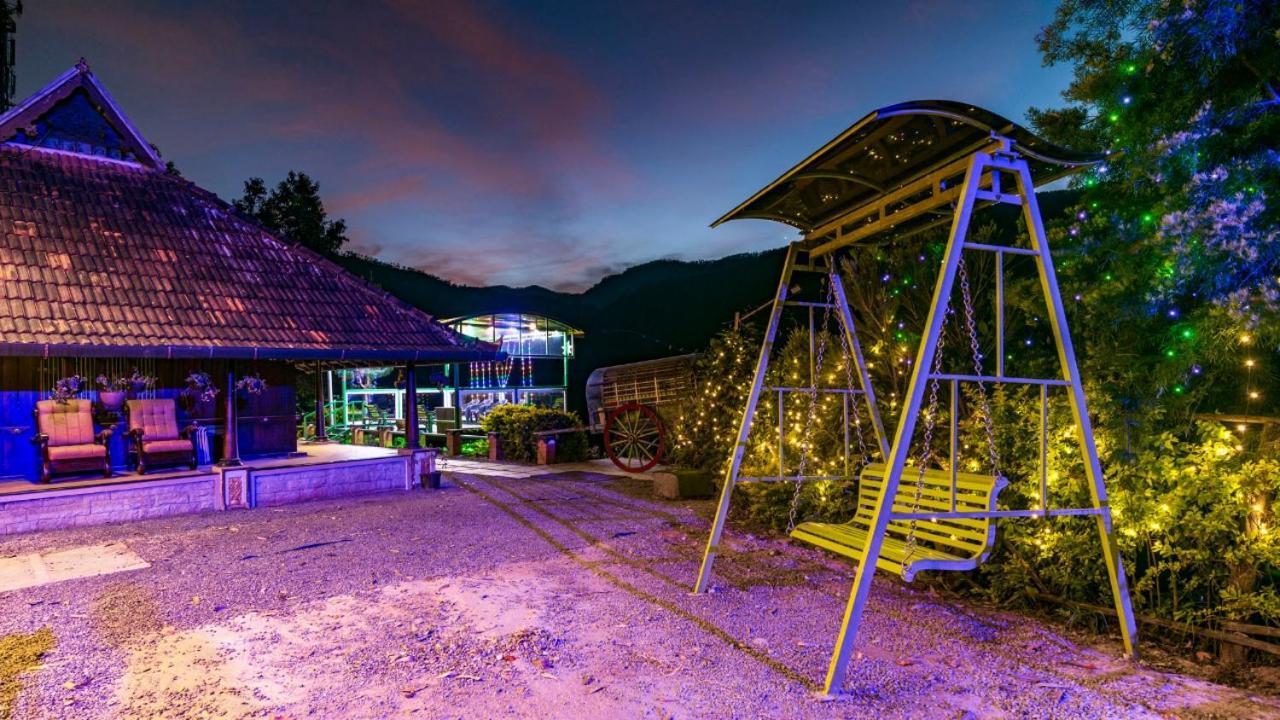 Castillo De Woods , The Private Luxury Villa , 8 Bhk, Vattavada Kottakamboor Esterno foto