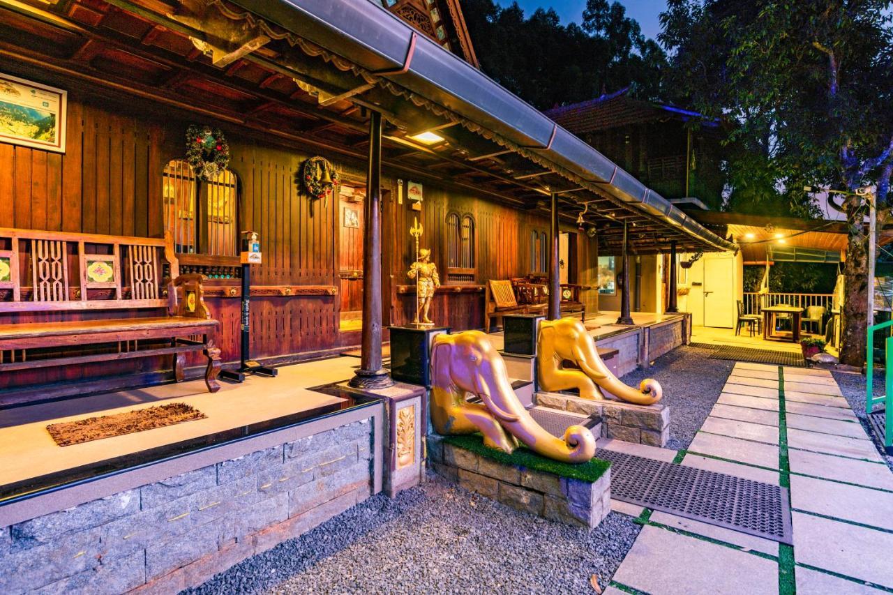 Castillo De Woods , The Private Luxury Villa , 8 Bhk, Vattavada Kottakamboor Esterno foto